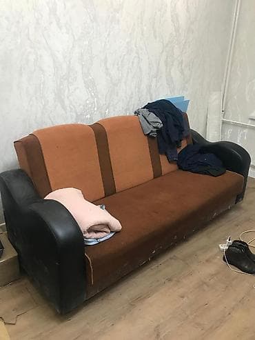 Прямой диван, Б/у at lalafo.kg Прямой диван, Б/у