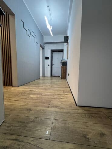 2 комнаты, 72 м², Элитка, 2 этаж, Евроремонт at lalafo.kg 2 комнаты, 72 м², Элитка, 2 этаж, Евроремонт