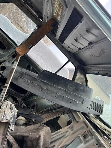 Volkswagen Golf: 1993 г., 1.8 л, Механика, Бензин, Хэтчбэк at lalafo.kg — 4 Volkswagen Golf: 1993 г., 1.8 л, Механика, Бензин, Хэтчбэк — 4