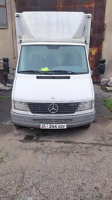 Легкий грузовик, Б/у at lalafo.kg Легкий грузовик, Б/у