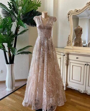 Вечернее платье, А-силуэт, Длинная модель, Без рукавов, С пайетками, XS at lalafo.kg Вечернее платье, А-силуэт, Длинная модель, Без рукавов, С пайетками, XS