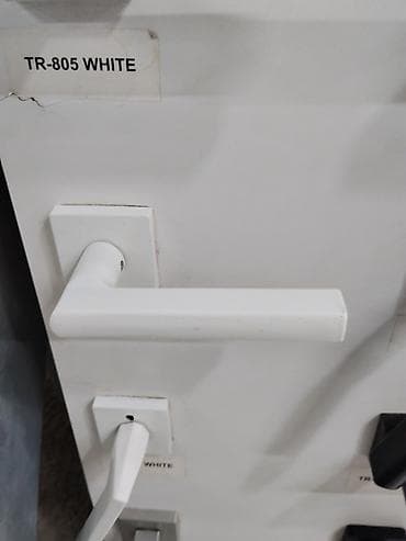 Эшиктин туткасылар: Ручка дверная TR-801 WHITE - Тип: нажимная межкомнатная ручка на lalafo.kg да — 2 Эшиктин туткасылар: Ручка дверная TR-801 WHITE - Тип: нажимная межкомнатная ручка на — 2