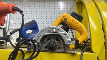 Пчелка дисковая ROLF TOP-10110 Торцовка Компактная ручная at lalafo.kg Пчелка дисковая ROLF TOP-10110 Торцовка Компактная ручная