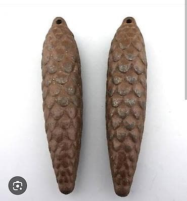 Срочно продаю! Гири шишки для часов с кукушкой СССР.микрорайон Кок- at lalafo.kg Срочно продаю! Гири шишки для часов с кукушкой СССР.микрорайон Кок-