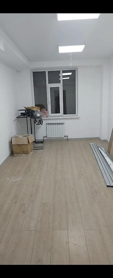 Кеңселерди ижаралоо, 152 м², Турак комплексинде, Өзүнчө кире бериши менен, Өзүнчө санитардык түйүнү менен, 1-катар lalafo.kg да Кеңселерди ижаралоо, 152 м², Турак комплексинде, Өзүнчө кире бериши менен, Өзүнчө санитардык түйүнү менен, 1-катар