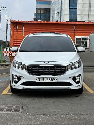 Kia Carnival: 2019 г., 2.2 л, Автомат, Дизель, Минивэн at lalafo.kg Kia Carnival: 2019 г., 2.2 л, Автомат, Дизель, Минивэн