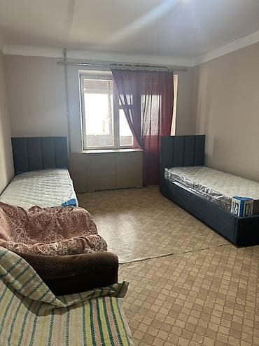 Предлагается комната в аренду для двоих девушек, оборудованная двумя at lalafo.kg Предлагается комната в аренду для двоих девушек, оборудованная двумя