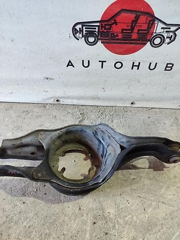 Рычаг подвески HONDA Odyssey RA6 2.3 2001 (б/у) at lalafo.kg Рычаг подвески HONDA Odyssey RA6 2.3 2001 (б/у)