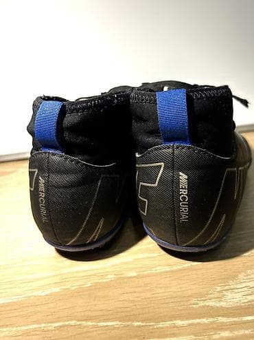 Lotus: Original купил в Дубае стоили 14,000 сом то есть 600 дирхам размер 35 at lalafo.kg — 3 Lotus: Original купил в Дубае стоили 14,000 сом то есть 600 дирхам размер 35 — 3