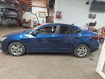 Hyundai Elantra: 2019 г., Автомат, Бензин, Седан at lalafo.kg Hyundai Elantra: 2019 г., Автомат, Бензин, Седан