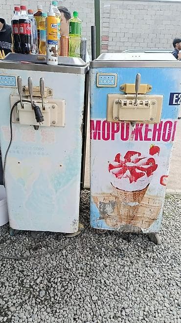 Аппараты для мягкого мороженого (2 шт.) - Настольные/напольные фризеры at lalafo.kg Аппараты для мягкого мороженого (2 шт.) - Настольные/напольные фризеры