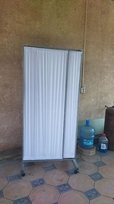 Ширма, перегородка Материал: Ткань, Колличество секций: 2, На колесиках, Для салона at lalafo.kg Ширма, перегородка Материал: Ткань, Колличество секций: 2, На колесиках, Для салона