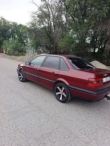 Volkswagen Passat: 1996 г., 1.8 л, Механика, Бензин, Седан at lalafo.kg Volkswagen Passat: 1996 г., 1.8 л, Механика, Бензин, Седан