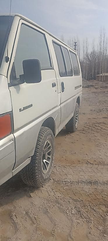 Mitsubishi L300: 1990 г., Ручные, Минивэн at lalafo.kg Mitsubishi L300: 1990 г., Ручные, Минивэн