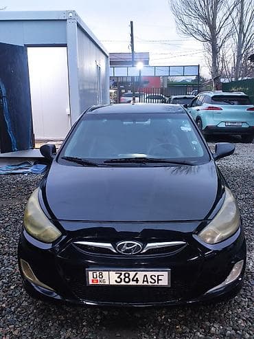 Hyundai Solaris: 2012 г., 1.4 л, Автомат, Бензин, Седан at lalafo.kg Hyundai Solaris: 2012 г., 1.4 л, Автомат, Бензин, Седан