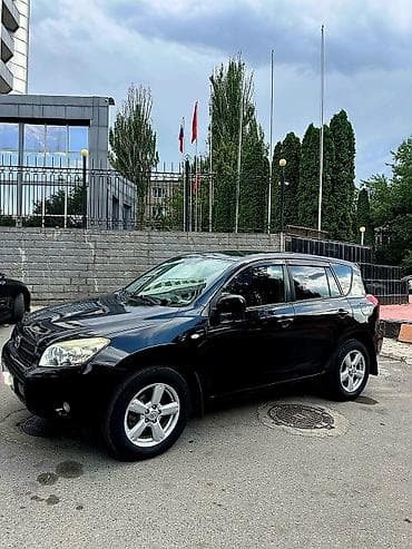 Toyota RAV4: 2006 г., 2 л, Автомат, Бензин, Жол тандабас lalafo.kg да Toyota RAV4: 2006 г., 2 л, Автомат, Бензин, Жол тандабас