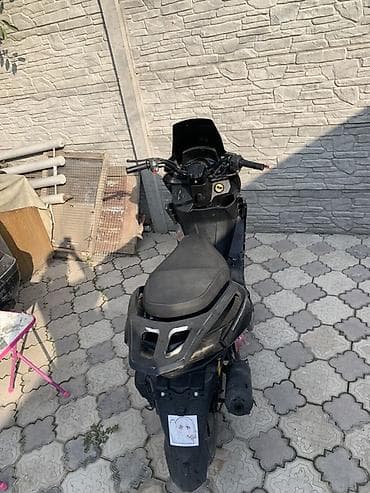 Макси-скутер Yamaha, 150 куб. см, Бензин, Колдонулган lalafo.kg да Макси-скутер Yamaha, 150 куб. см, Бензин, Колдонулган