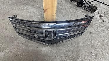 . решетка радиатора Honda Elysion 2. декоративная решетка Honda at lalafo.kg . решетка радиатора Honda Elysion 2. декоративная решетка Honda