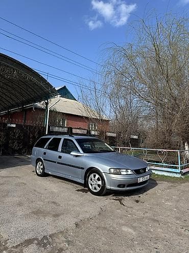 Vauxhall: Opel Vectra: 2002 г., 1.6 л, Бензин, Универсал at lalafo.kg — 1 Vauxhall: Opel Vectra: 2002 г., 1.6 л, Бензин, Универсал — 1