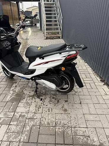 Макси-скутер BWS, 125 куб. см, Бензин, Б/у at lalafo.kg — 6 Макси-скутер BWS, 125 куб. см, Бензин, Б/у — 6