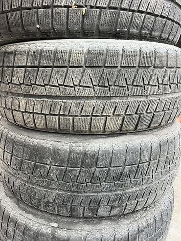 Шины 215 / 60 / R 16, Зима, Комплект, Легковые, Япония, Bridgestone at lalafo.kg Шины 215 / 60 / R 16, Зима, Комплект, Легковые, Япония, Bridgestone