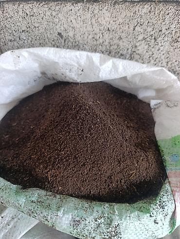 Органический грунт/компост в мешках 50 сом 1 кг! - Натуральный at lalafo.kg Органический грунт/компост в мешках 50 сом 1 кг! - Натуральный