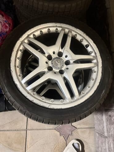 Литые Диски R 18 AMG, Комплект, отверстий - 5, Б/у at lalafo.kg Литые Диски R 18 AMG, Комплект, отверстий - 5, Б/у