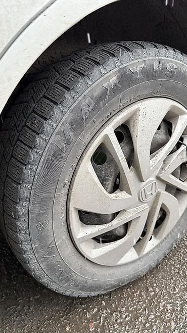 Колеса в сборе 195 / 65 / R 15, Зима, Б/у, Комплект, Легковые, Железные, отверстий - 5 at lalafo.kg — 4 Колеса в сборе 195 / 65 / R 15, Зима, Б/у, Комплект, Легковые, Железные, отверстий - 5 — 4