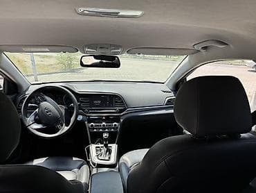 Hyundai Avante: 2019 г., 1.6 л, Автомат, Бензин, Седан at lalafo.kg Hyundai Avante: 2019 г., 1.6 л, Автомат, Бензин, Седан