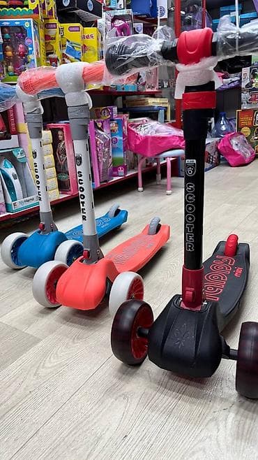 Детский самокат, Трёхколёсный, Новый at lalafo.kg Детский самокат, Трёхколёсный, Новый