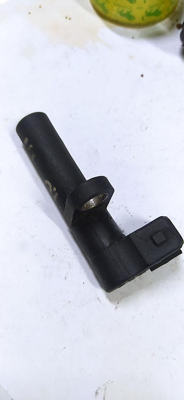 Автокосметика: Ford fiesta двигатель 1 . датчик коленвала девяносто шестой девяносто lalafo.kg да — 1 Автокосметика: Ford fiesta двигатель 1 . датчик коленвала девяносто шестой девяносто — 1