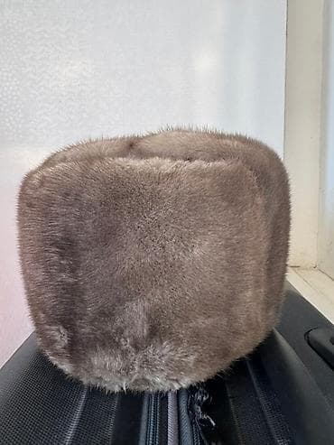 Пончо: Шапке, Кулак жапкан тумак, Кыш, Көлөмдүү модель lalafo.kg да — 1 Пончо: Шапке, Кулак жапкан тумак, Кыш, Көлөмдүү модель — 1