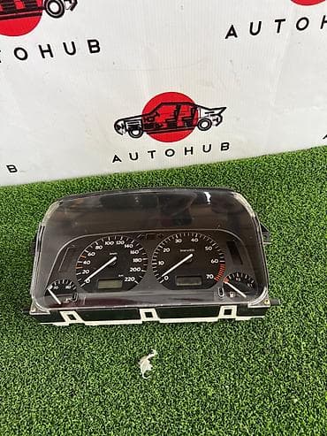 Щиток приборов Volkswagen at lalafo.kg Щиток приборов Volkswagen