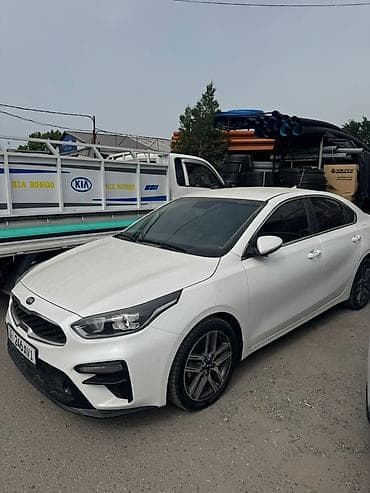 Kia K3: 2018 г., Автомат, Бензин, Седан at lalafo.kg Kia K3: 2018 г., Автомат, Бензин, Седан