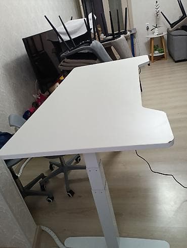 Офис шкафтары: Кеңсе үчүн үстөл, Жаңы, Жөндөлө турган, түсү - Ак, Тик бурчтуу lalafo.kg да — 3 Офис шкафтары: Кеңсе үчүн үстөл, Жаңы, Жөндөлө турган, түсү - Ак, Тик бурчтуу — 3