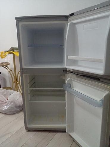 Холодильник Moon, Двухкамерный at lalafo.kg Холодильник Moon, Двухкамерный