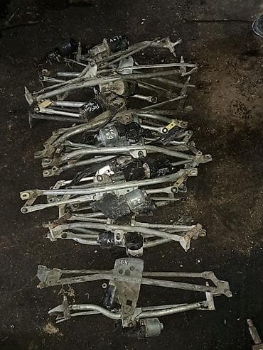 Трапеция дворников Volkswagen, Б/у, Оригинал at lalafo.kg Трапеция дворников Volkswagen, Б/у, Оригинал