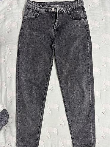 Джинсы женские, цвет: графитовый (варенка/washed black). - Посадка at lalafo.kg Джинсы женские, цвет: графитовый (варенка/washed black). - Посадка