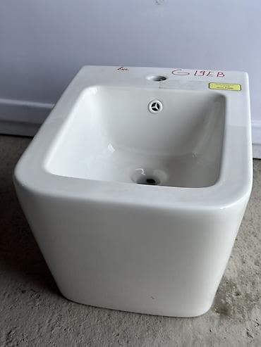 Биде подвесное G19 FB - Тип: подвесное биде (крепление на at lalafo.kg Биде подвесное G19 FB - Тип: подвесное биде (крепление на