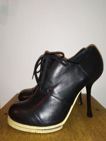 Туфли, 39, Glossi, Новый, цвет - Черный, Самовывоз at lalafo.kg Туфли, 39, Glossi, Новый, цвет - Черный, Самовывоз