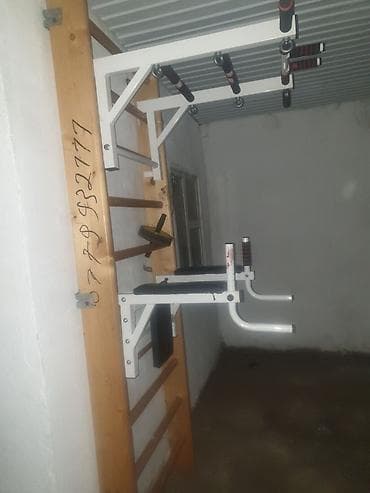 Шведская стенка с навесным многофункциональным тренажёром at lalafo.kg Шведская стенка с навесным многофункциональным тренажёром