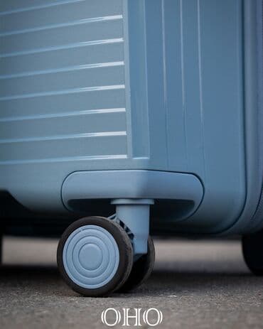 Чемодандар: Чемодан, Жаңы, Орто (40 - 70 л), Суу өткөрбөөчүлүк, 360°га айлануучу дөңгөлөктөр, Коду бар кулпу lalafo.kg да — 4 Чемодандар: Чемодан, Жаңы, Орто (40 - 70 л), Суу өткөрбөөчүлүк, 360°га айлануучу дөңгөлөктөр, Коду бар кулпу — 4