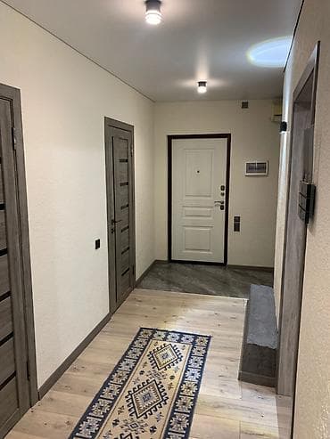 Барачный, 75 м², 4 комнаты, Собственник, Евроремонт at lalafo.kg Барачный, 75 м², 4 комнаты, Собственник, Евроремонт