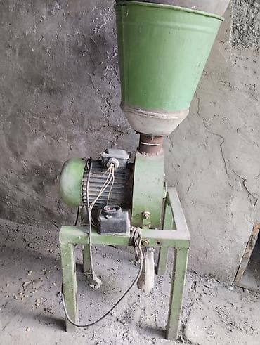 Дробилка 220в at lalafo.kg Дробилка 220в
