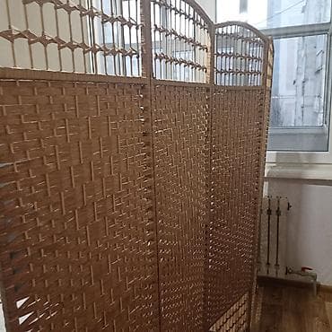 Жабуулар, бөлгүчтөр: Ширма, бөлгүч Материалы: Ротанг, Секция саны: 4, Токулган буюм, Салон үчүн lalafo.kg да — 2 Жабуулар, бөлгүчтөр: Ширма, бөлгүч Материалы: Ротанг, Секция саны: 4, Токулган буюм, Салон үчүн — 2