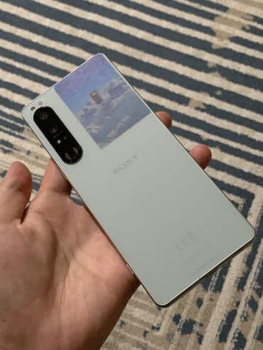 Sony Xperia 1 IV, Б/у, 256 ГБ, цвет - Серебристый, 2 SIM at lalafo.kg Sony Xperia 1 IV, Б/у, 256 ГБ, цвет - Серебристый, 2 SIM