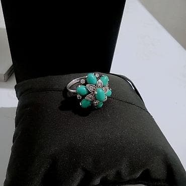 Шакек, Коктейл шакеги, Үлгүсү 925, Аялдарга, Бирюза, Фианит, Колдонулган lalafo.kg да — 4 Шакек, Коктейл шакеги, Үлгүсү 925, Аялдарга, Бирюза, Фианит, Колдонулган — 4