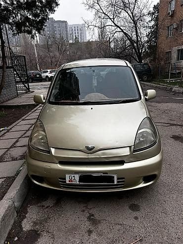 Toyota Funcargo: 2003 г., Автомат, Бензин, Минивэн at lalafo.kg Toyota Funcargo: 2003 г., Автомат, Бензин, Минивэн
