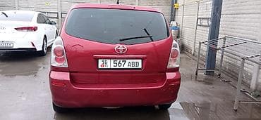 Toyota Corolla Verso: 2006 г., 1.8 л, Робот, Бензин, Минивэн at lalafo.kg Toyota Corolla Verso: 2006 г., 1.8 л, Робот, Бензин, Минивэн