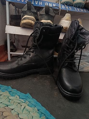 Высокие кожаные берцы (ботинки) черного цвета. - Материал at lalafo.kg Высокие кожаные берцы (ботинки) черного цвета. - Материал